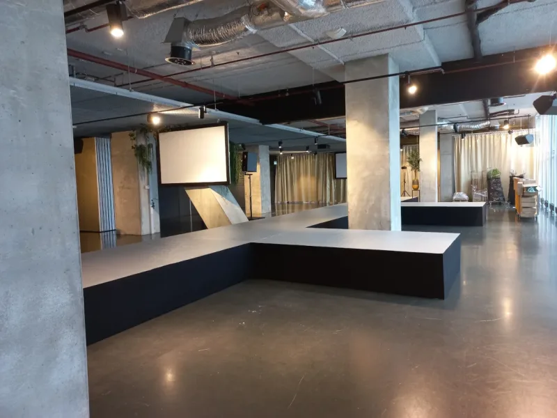 Catwalk in modewinkel Den Haag