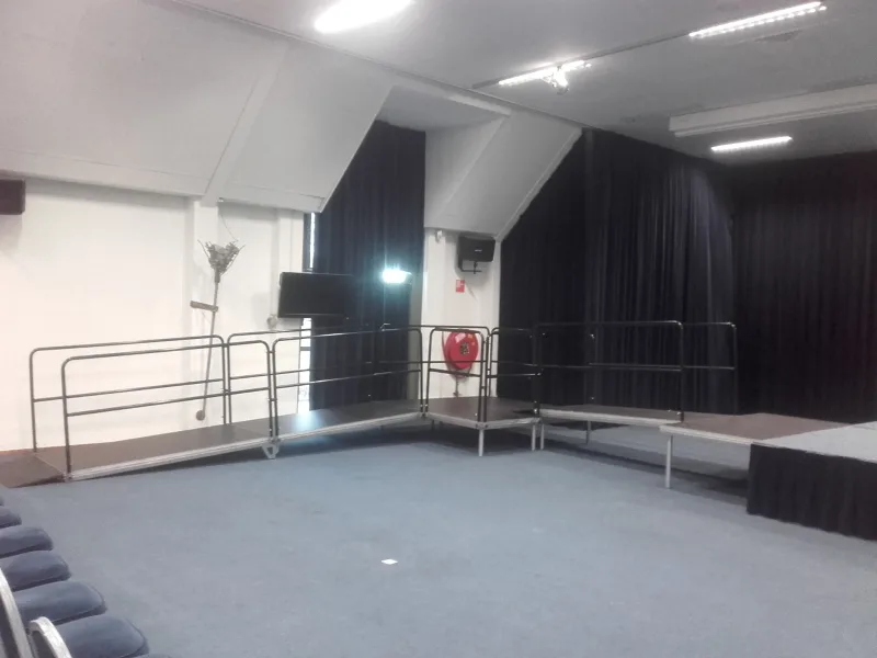 rolstoelramp met rustplateau